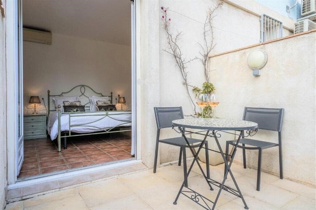 Фотография Hotel Le Mediterranee Hyeres 2*