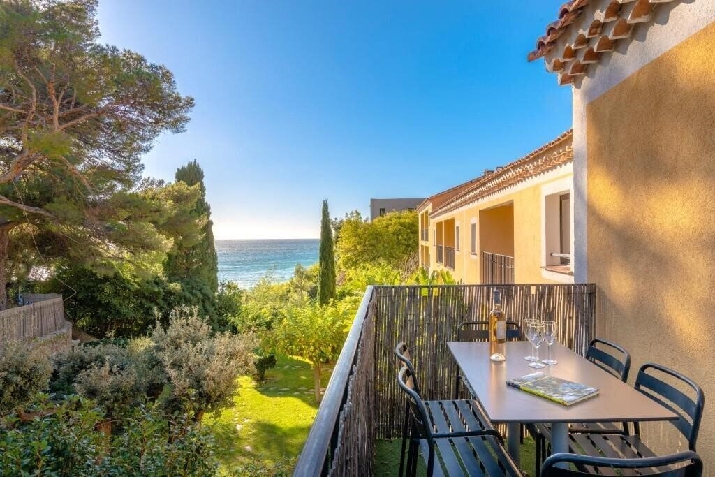 Готель La Residence du Bailli 4*
