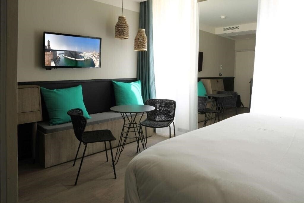 Фотографія Best Western Plus La Joliette 4*