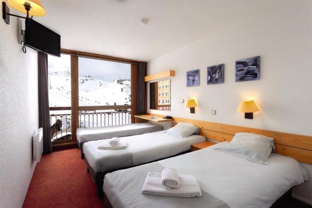 Фото Club Aigulle Rouge (Belambra) 3*