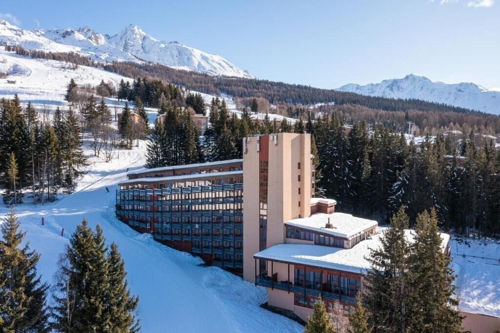 Готель Pierre et Vacances Le Belmont 4*