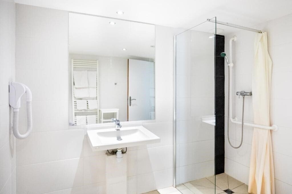 Фотография Sowell Residences Pierre Blanche 4*