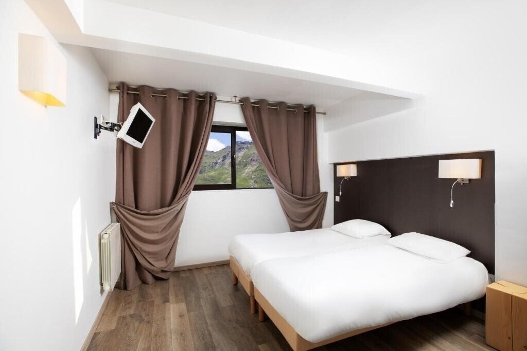 Фото Sowell Residence Cret Voland 4*