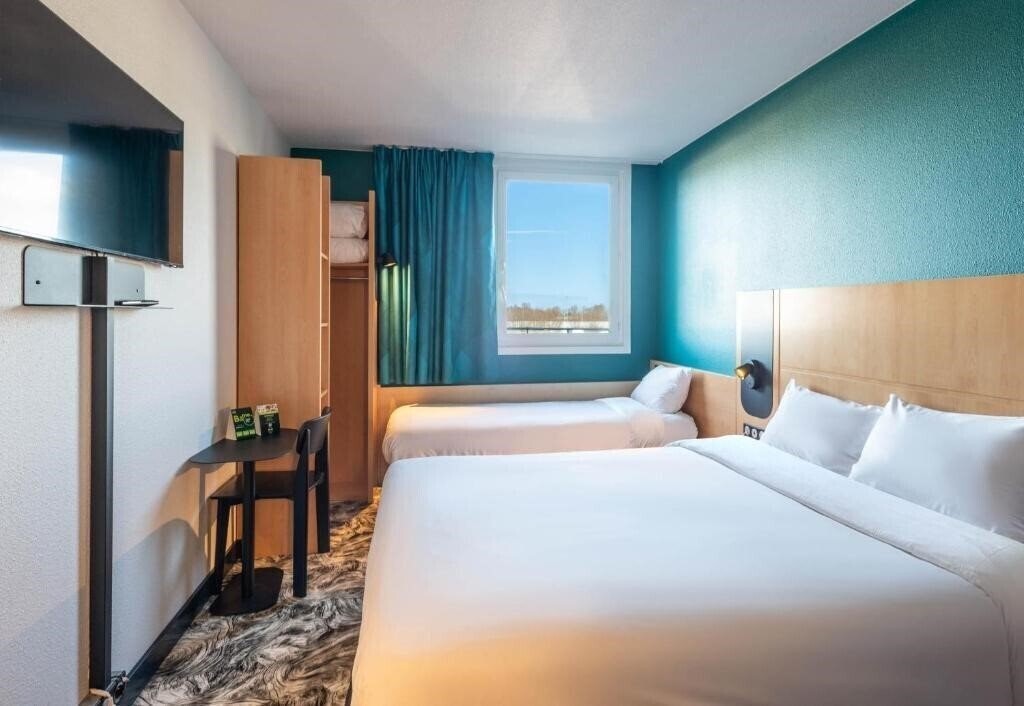 Фото B&B Hotel Calais Terminal Cite de l'Europe 3 Etoiles 3*