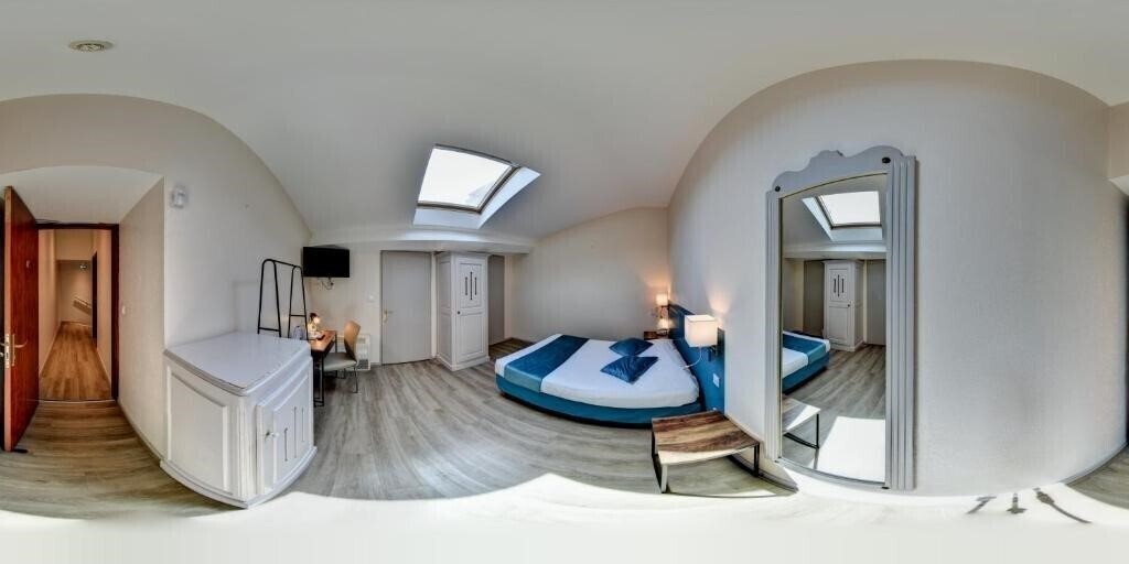 Фото Hotel du Parc 3*