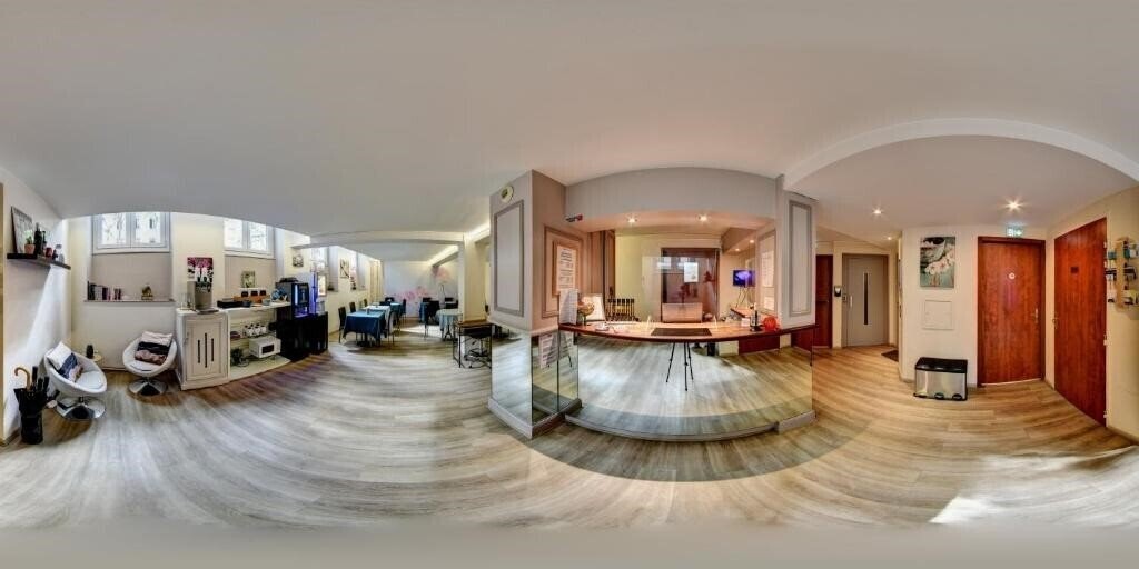 Картинка Hotel du Parc 3*