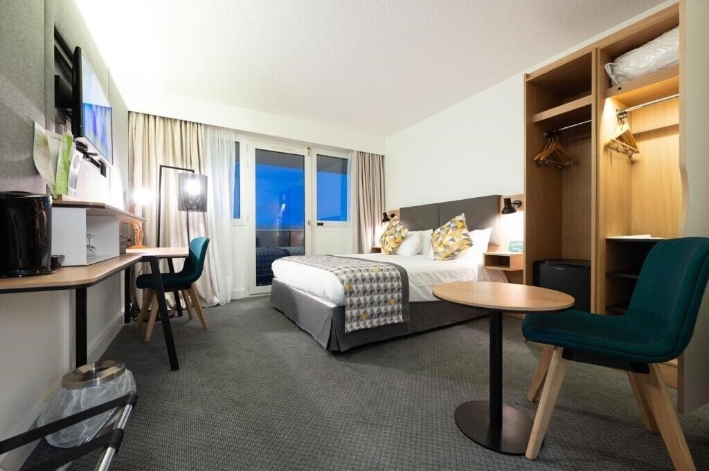Изображение Holiday Inn Calais by IHG 3*