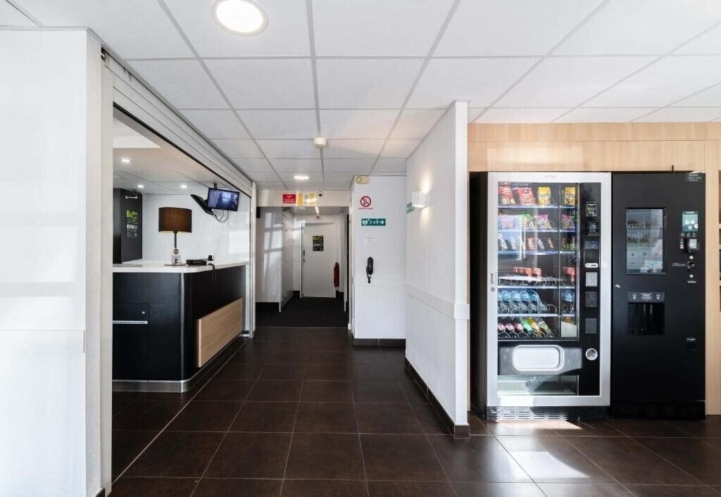 Картинка B&B Hotel Calais Terminal Cite de l'Europe 2 Etoiles 2*