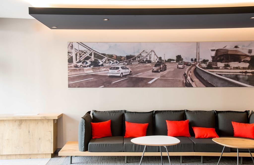 Готель Ibis Lyon Centre Perrache 3*