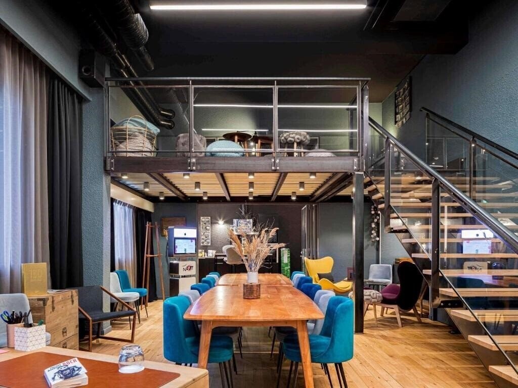 Готель Novotel Lyon Gerland 3*