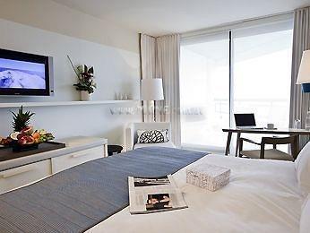 Готель Pullman Cannes Mandelieu 4*