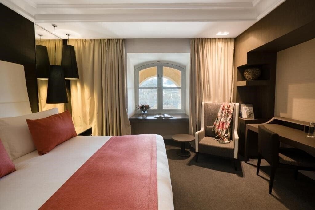 Фотографія InterContinental Marseille - Hotel Dieu 5*