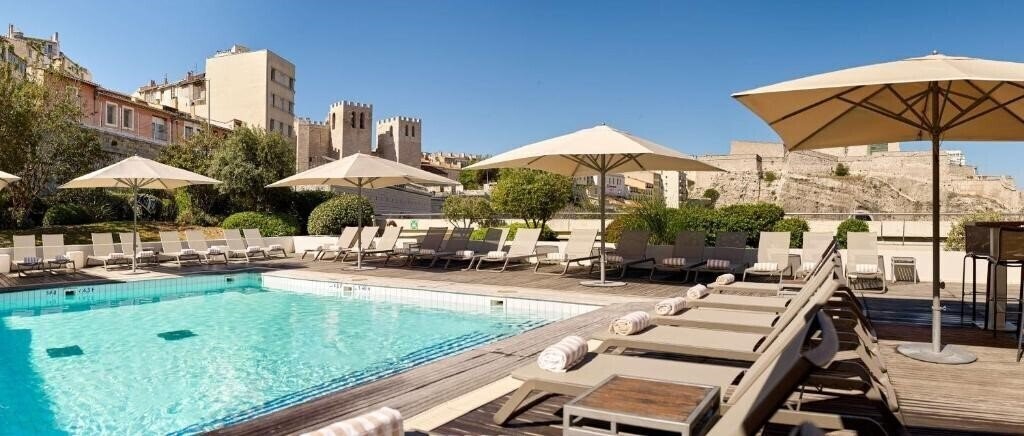 Картинка Radisson Blu Marseille Vieux Port 4*