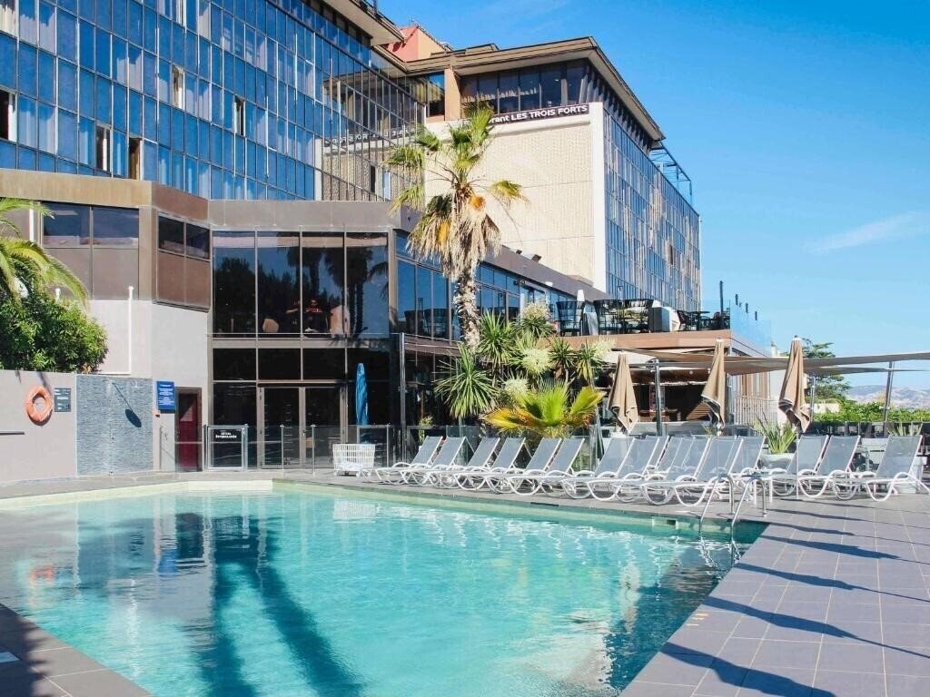 Фото Novotel Marseille Vieux Port 4*