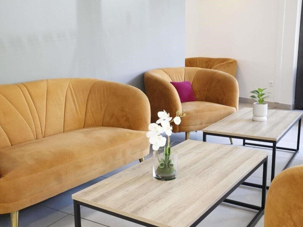 Картинка Holiday Inn Express Marseille Saint Charles 3*