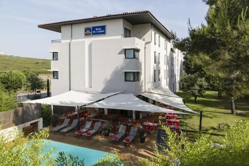 Отель Best Western Hotel De L'Arbois 3*