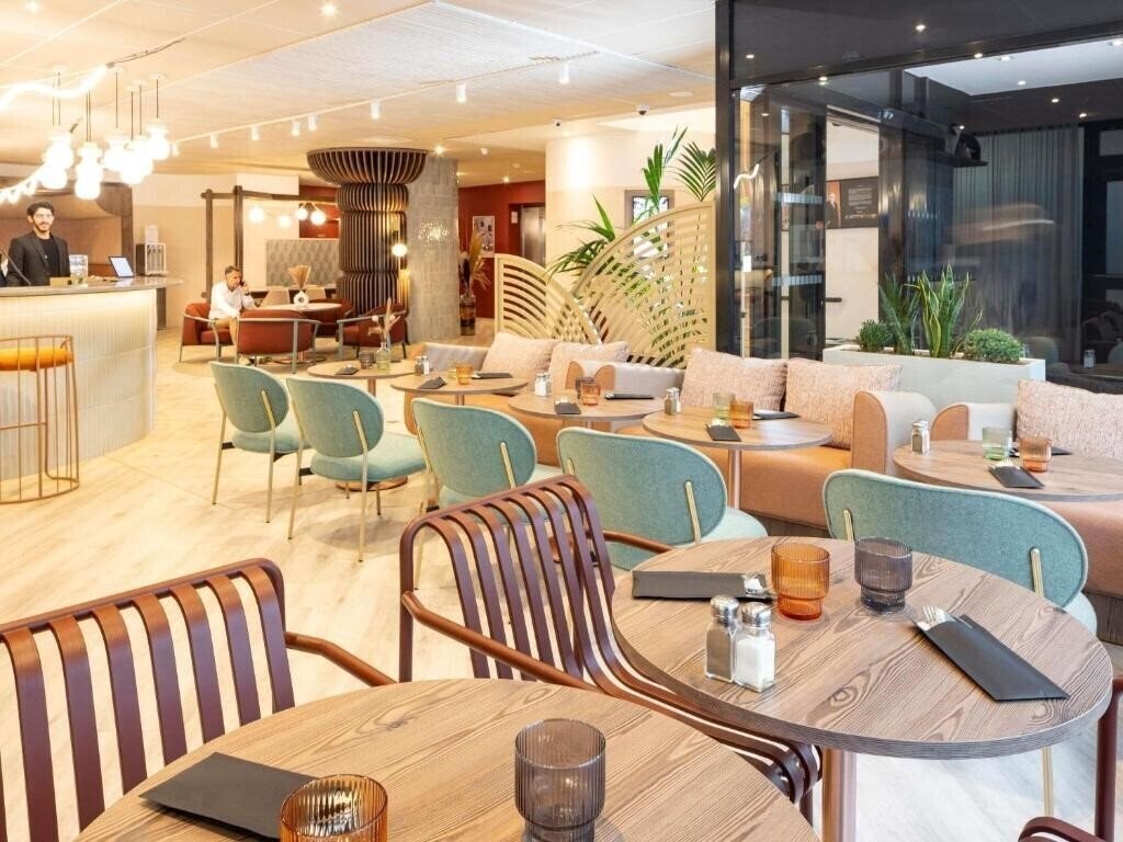 Готель Novotel Marseille Centre Prado 4*