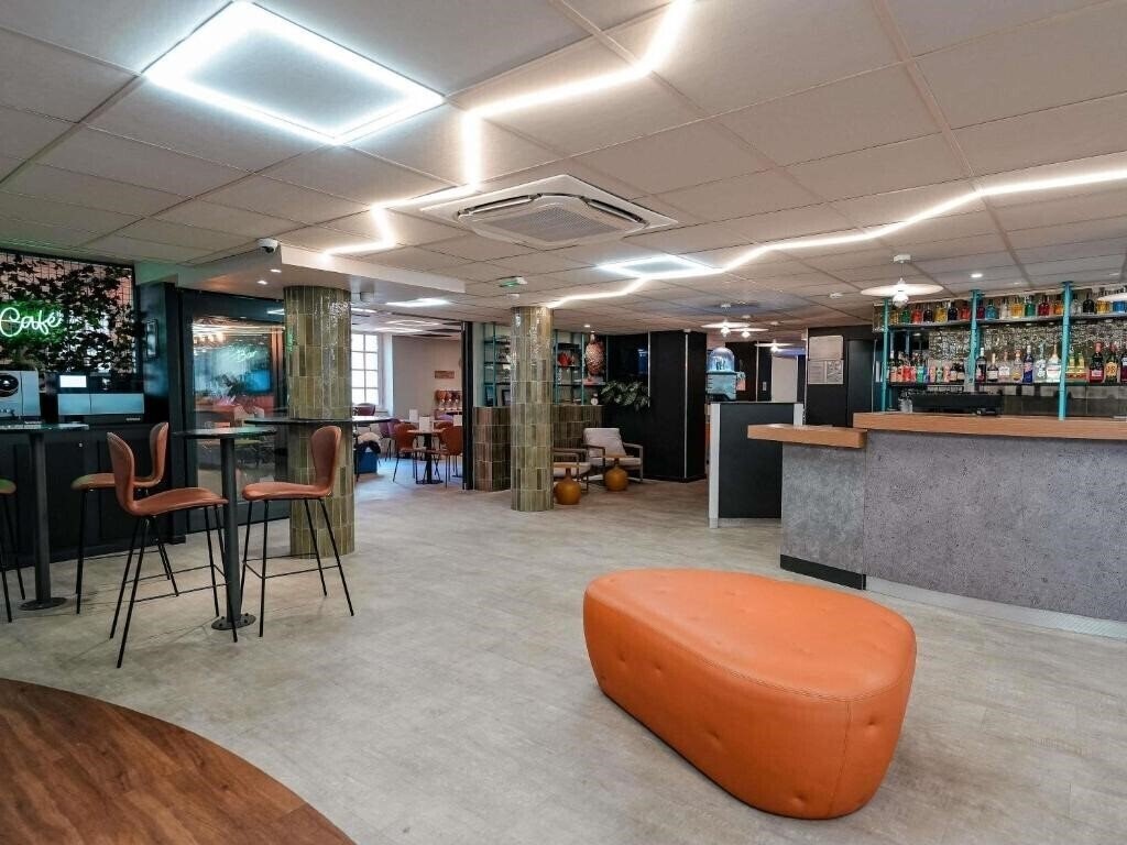 Фото Ibis Budget Marseille Vieux-Port 2*