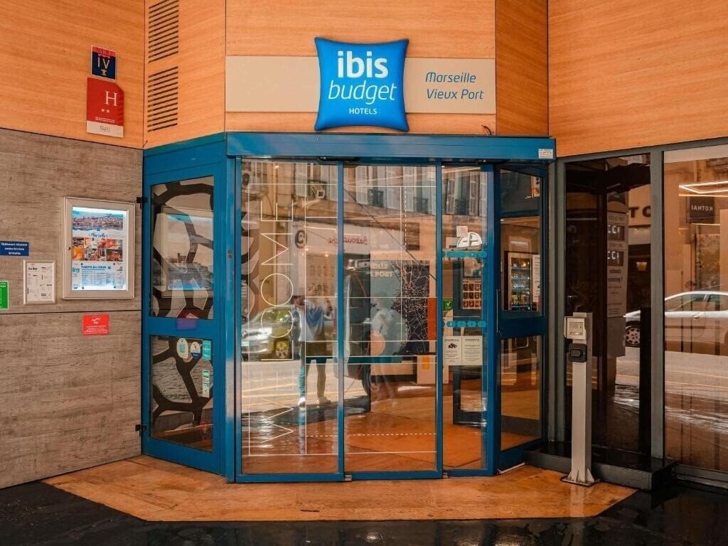 Фотография Ibis Budget Marseille Vieux-Port 2*