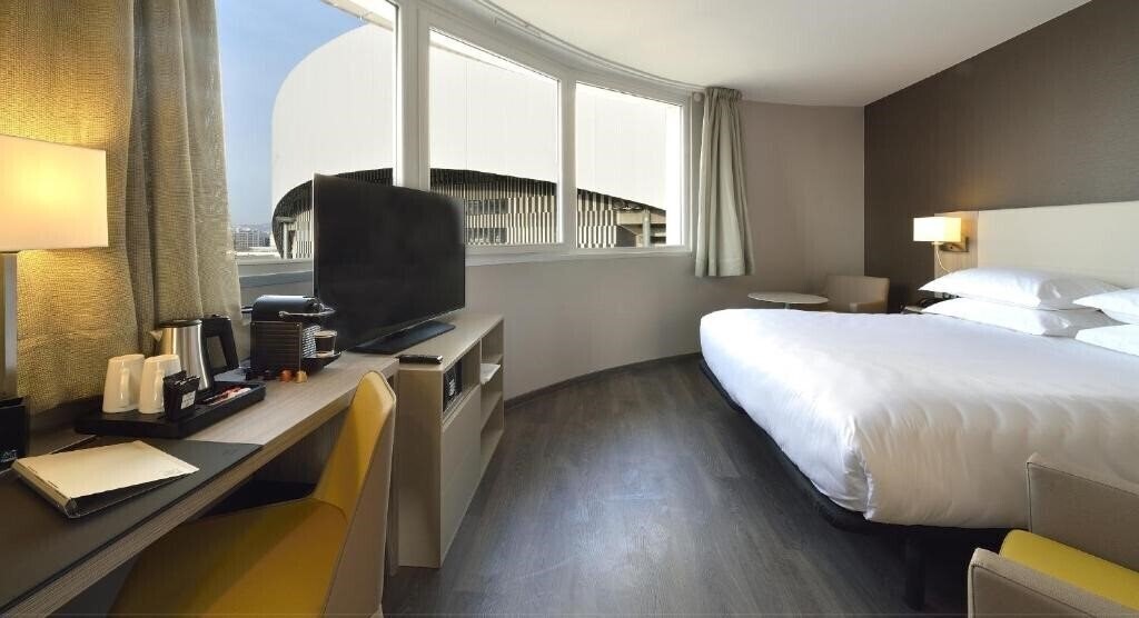 Фотография AC Hotel by Marriott Marseille Prado Velodrome 4*