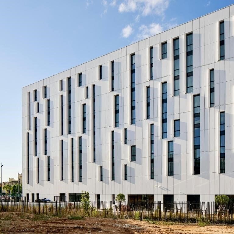 Готель Toyoko Inn Marseille Saint Charles 3*