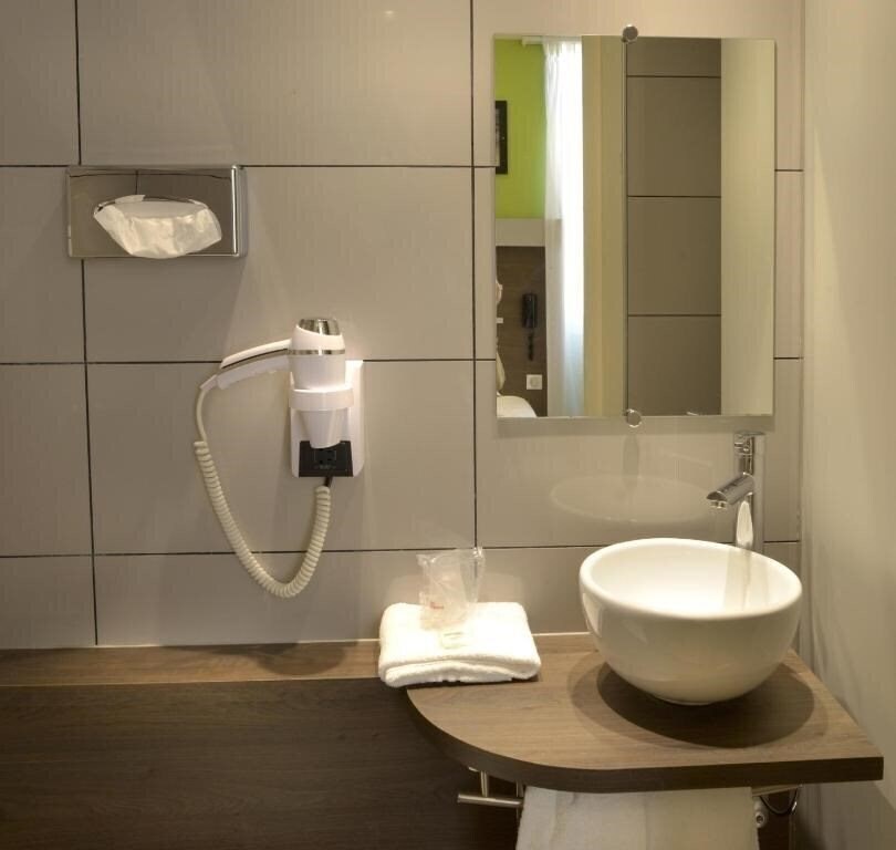 Фото Hotel Terminus Saint Charles 3*