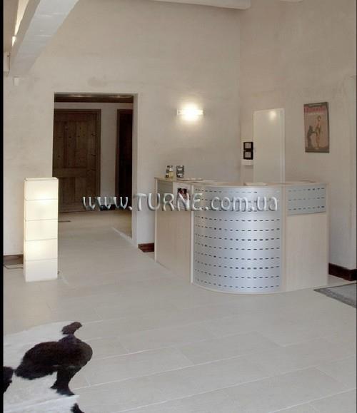 Зображення Toison D’or вилла