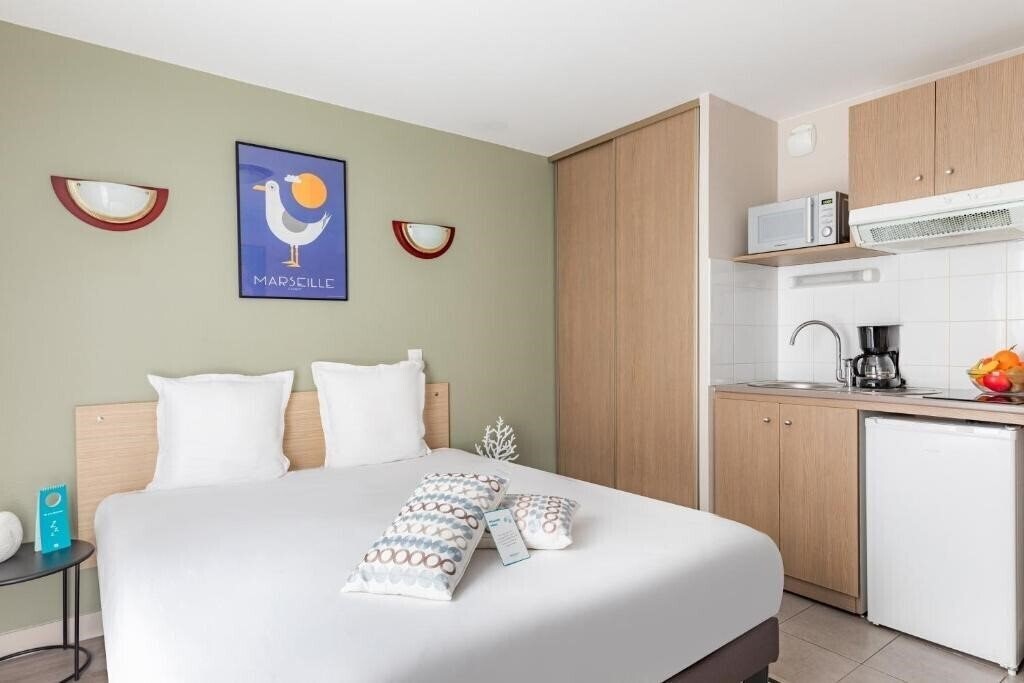 Отель Appart City Marseille Euromed апартаменты