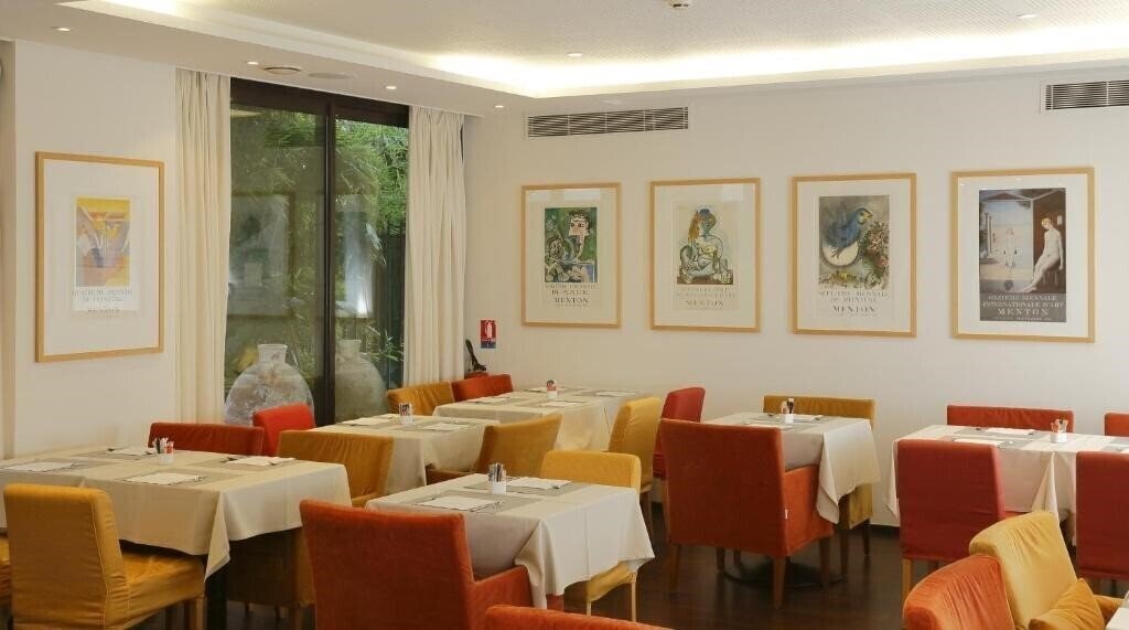 Картинка Napoleon 4*