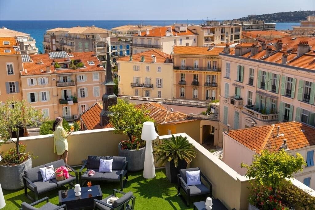Фотография Best Western Hotel Mediterranee Menton 3*