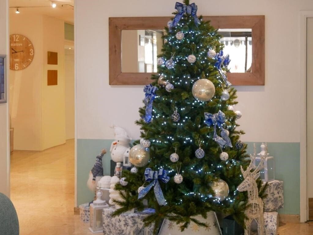 Изображение Best Western Hotel Mediterranee Menton 3*