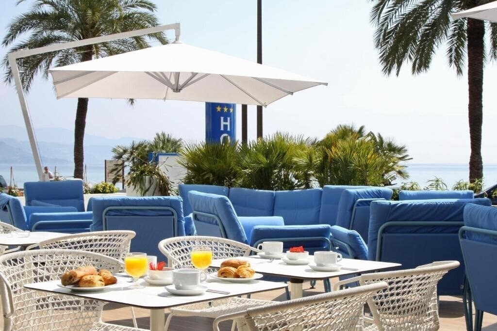 Фото Hotel Victoria 4*