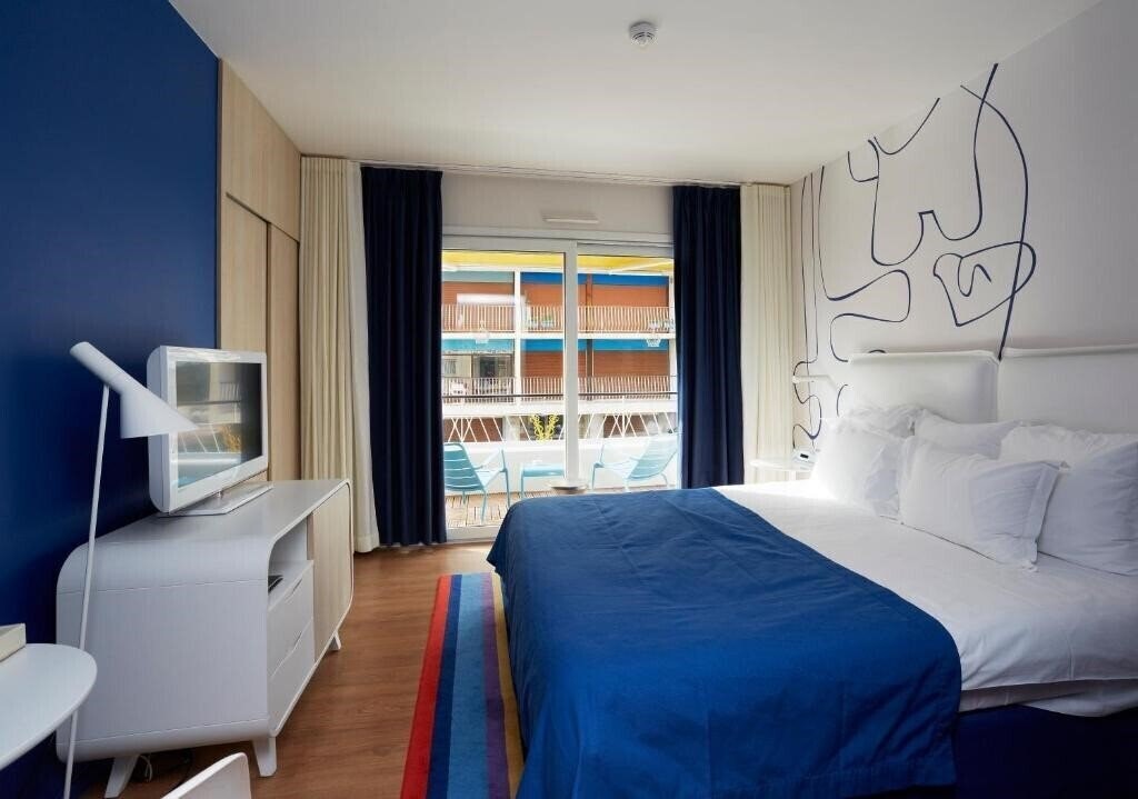 Картинка Hotel Victoria 4*