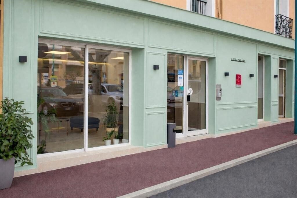 Картинка Hotel Parisien 2*