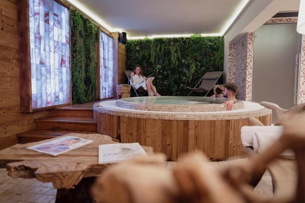 Зображення Alpen Ruitor 4*