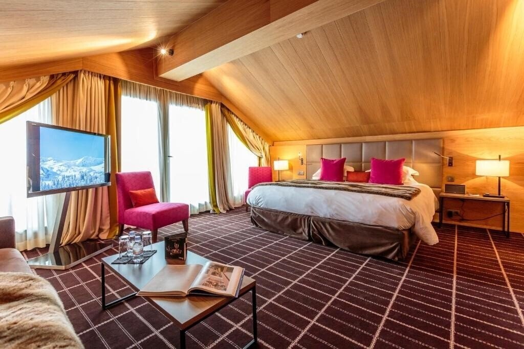 Фото Le Savoy 4*