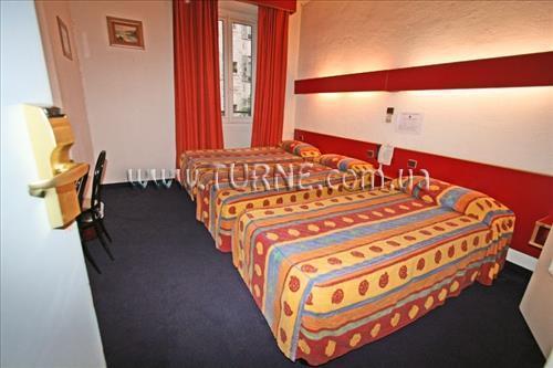 Готель Normandie 2*