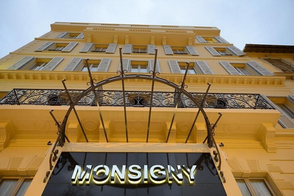 Готель Hotel Monsigny 3*