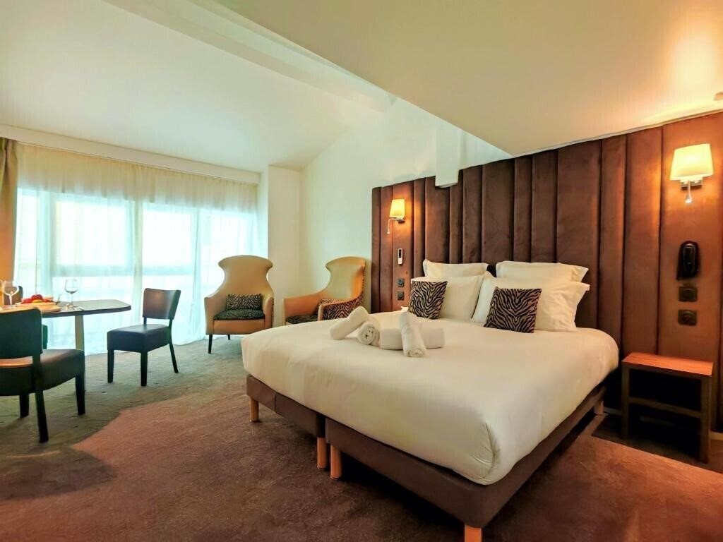 Фотографія Hotel Monsigny 3*