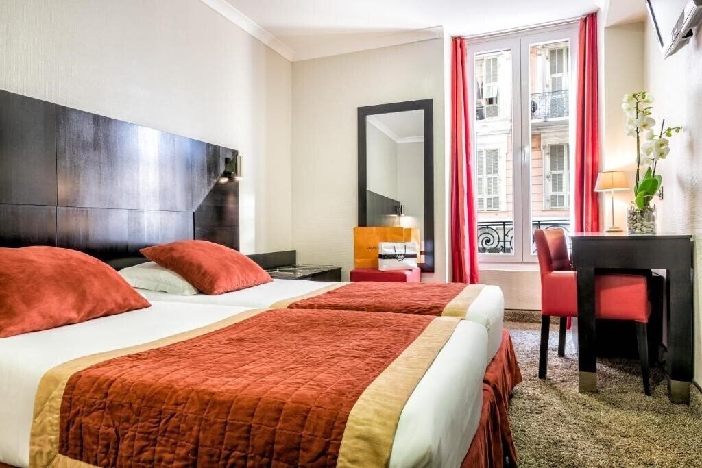 Фото Hotel Suede 3*