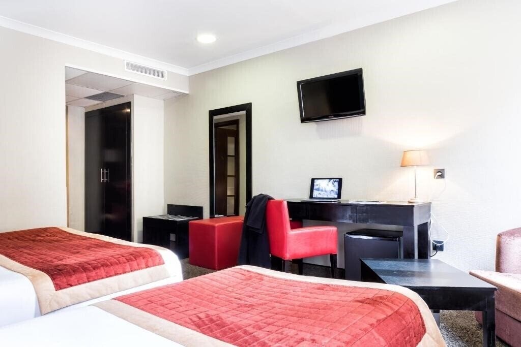 Картинка Hotel Suede 3*
