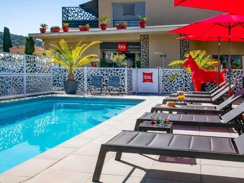 Готель Ibis Cannes Mouans Sartoux 3*