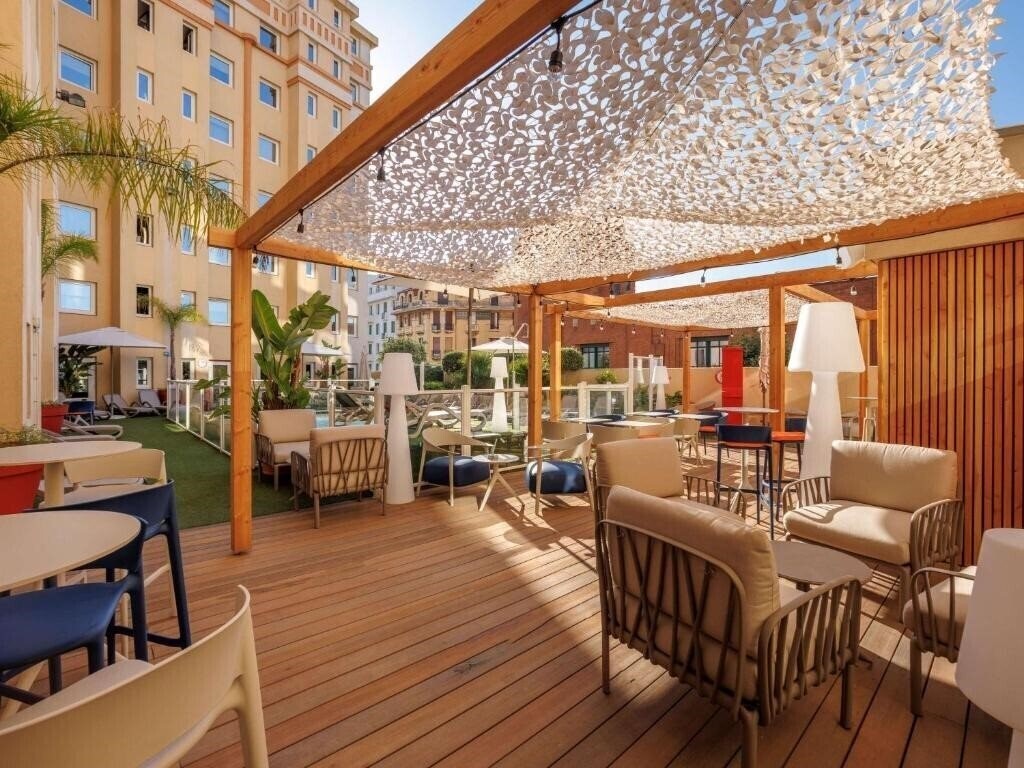 Готель Ibis Nice Centre Gare 3*