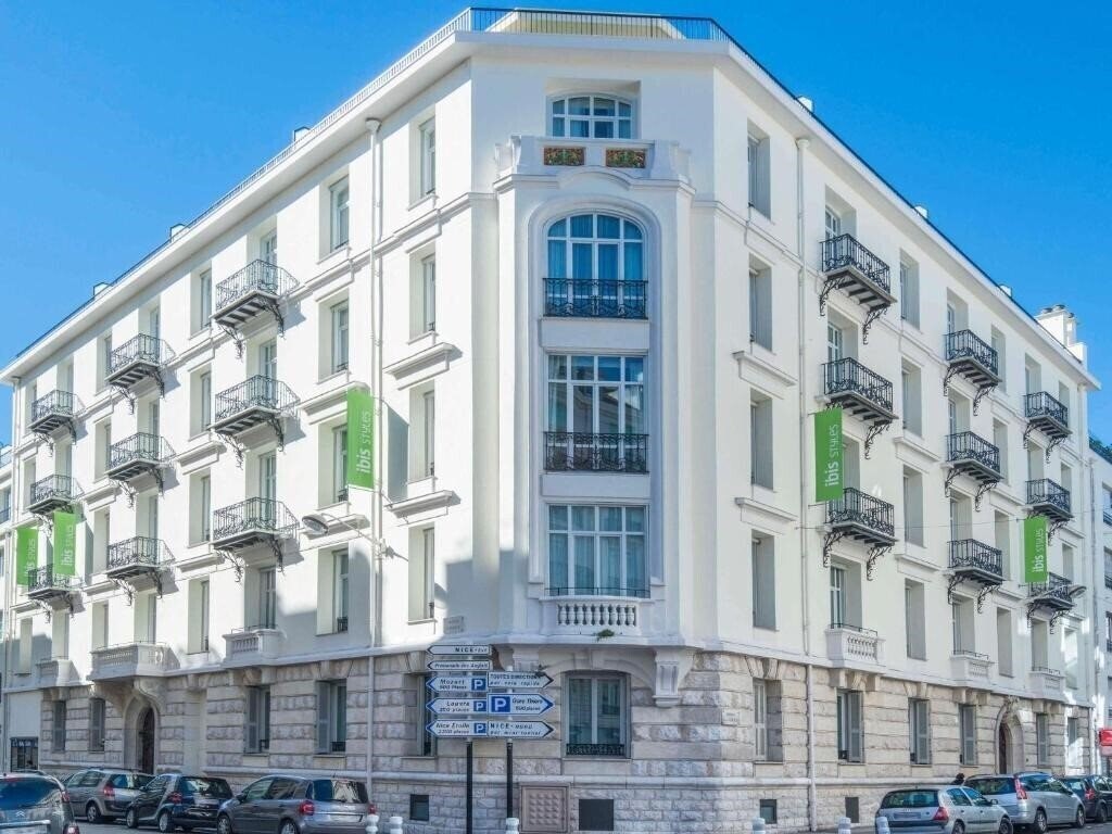 Отель Ibis Styles Nice Centre Gare 3*
