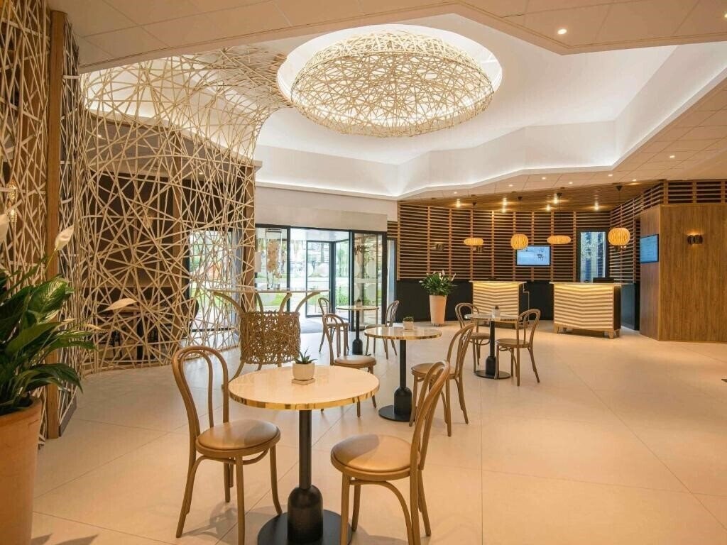 Изображение Novotel Nice Arenas Aeroport 4*