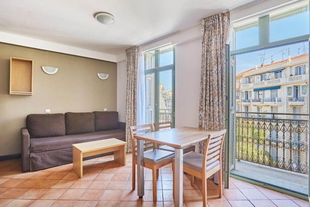 Картинка Appart Hotel Odalys City Nice Centre 3*