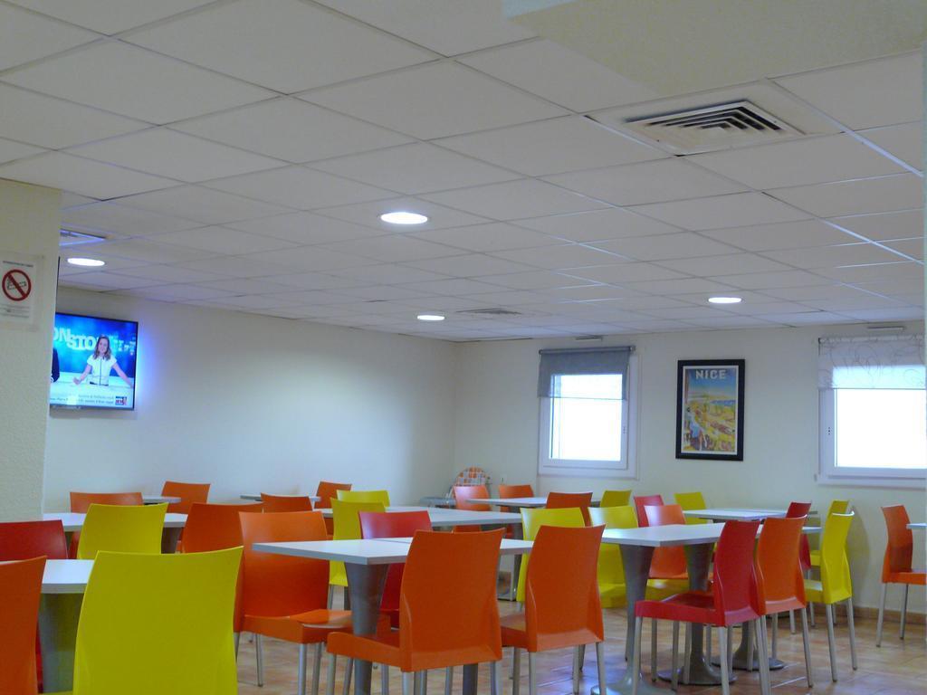 Фотографія Premiere Classe Nice - Promenade Des Anglais 1*