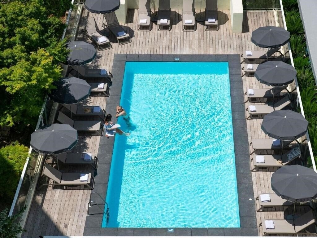 Фотография Novotel Suites Nice Airport (ex. Suite Novotel Nice Aeroport Arenas) 4*