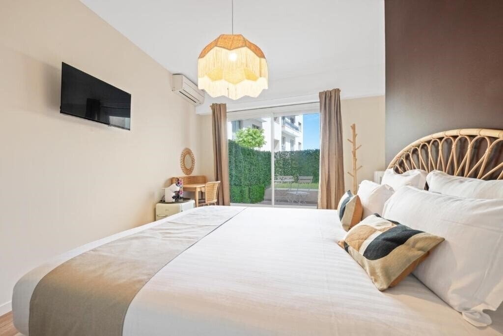 Фото Comte De Nice 2*