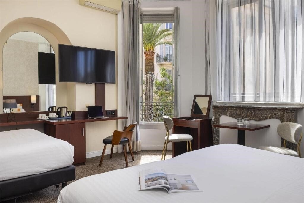 Фотографія Best Western Plus Hotel Brice Garden 4*